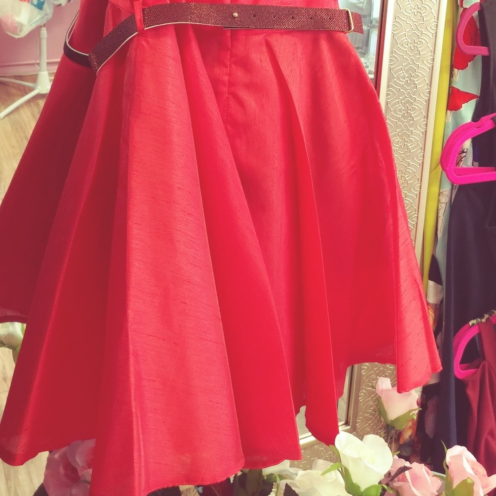 RED GIRL DRESS - Picture 4 of 7